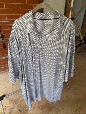 Callaway White and Navy Geometric Golf Polo